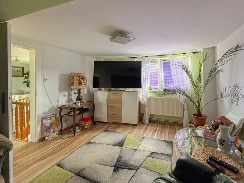 Wohn-/Kinderzimmer OG