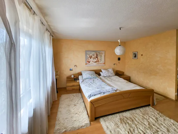 Zimmer 2 OG