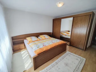 Schlafzimmer EG