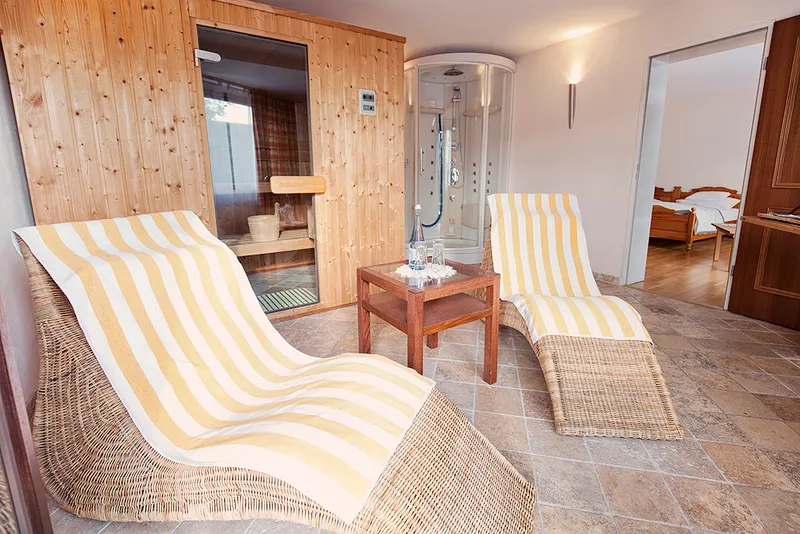 Wellnesszimmer mit Sauna