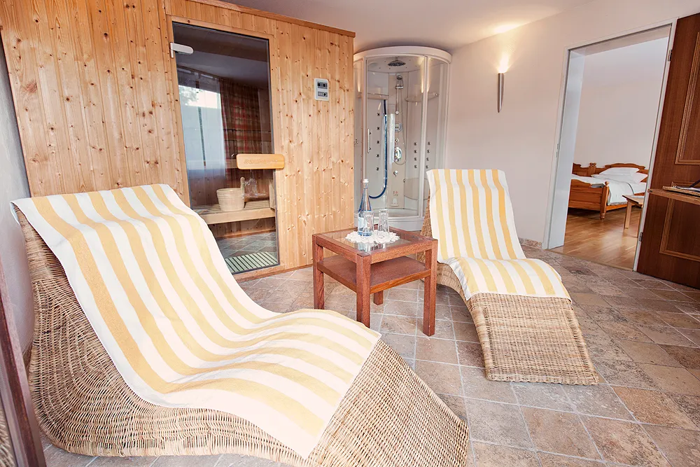 Wellnesszimmer mit Sauna