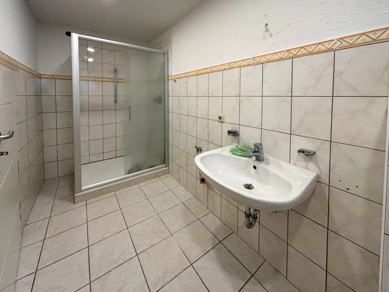 Badezimmer KG