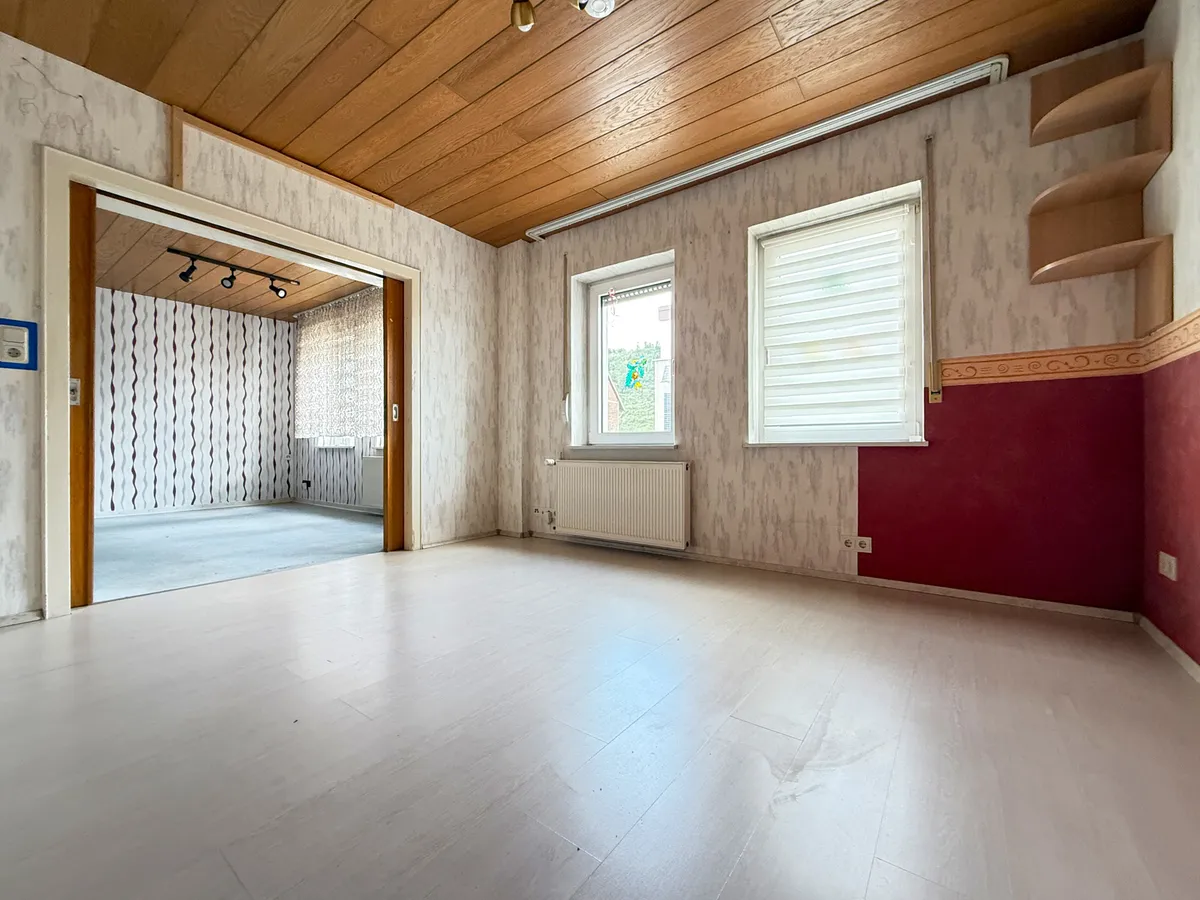 Kinder-/Arbeitszimmer