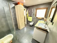 Badezimmer EG