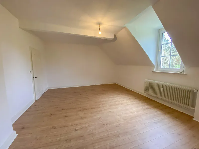 Großes Schlafzimmer