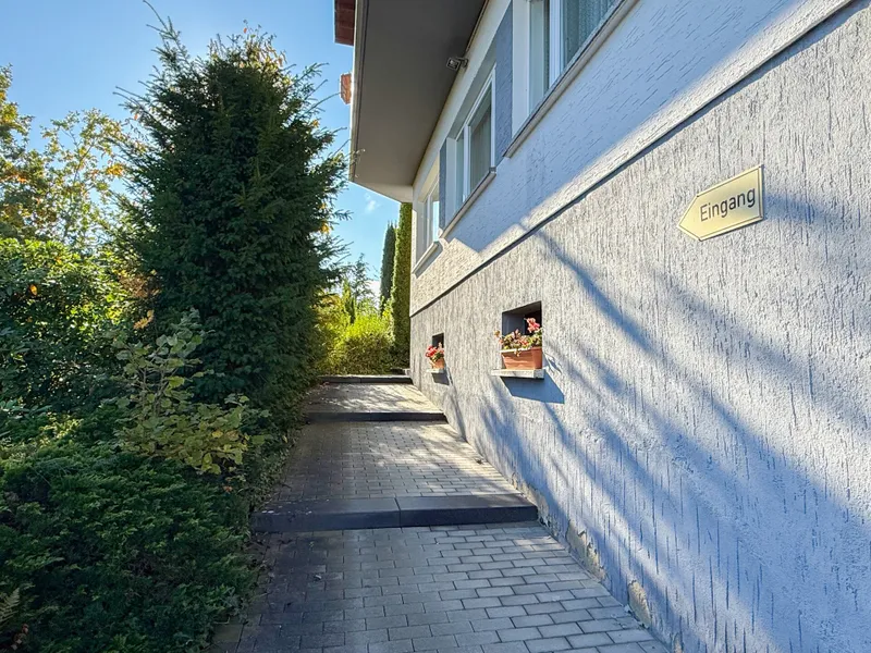 Zugang zum Haupteingang