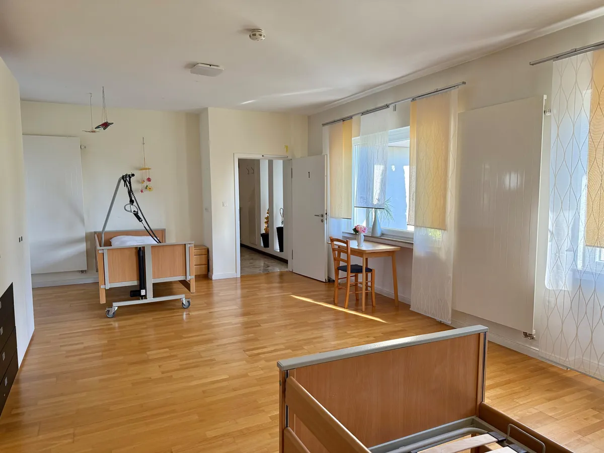 EG Doppelzimmer 1 (mit Rampe)