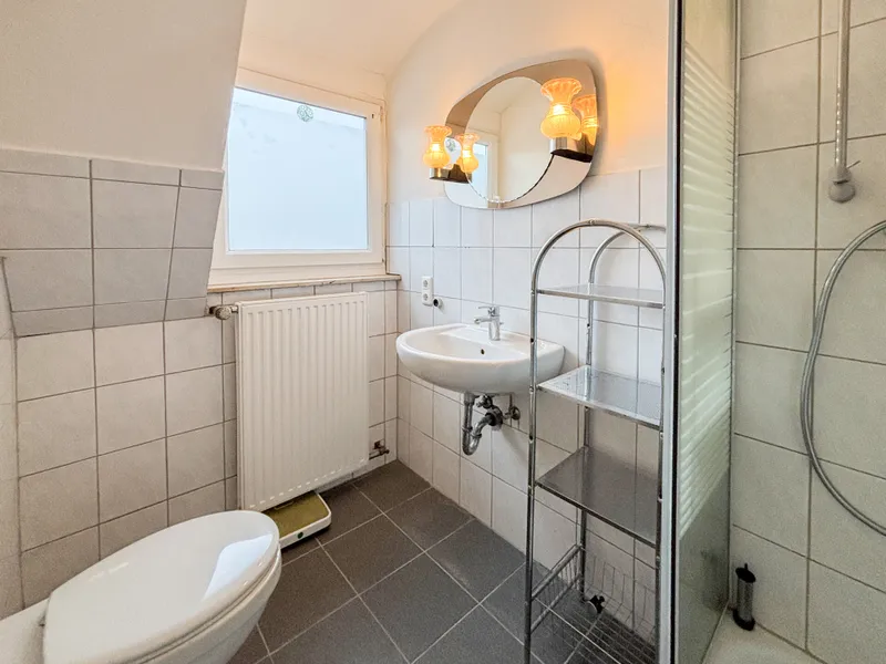 Badezimmer DG