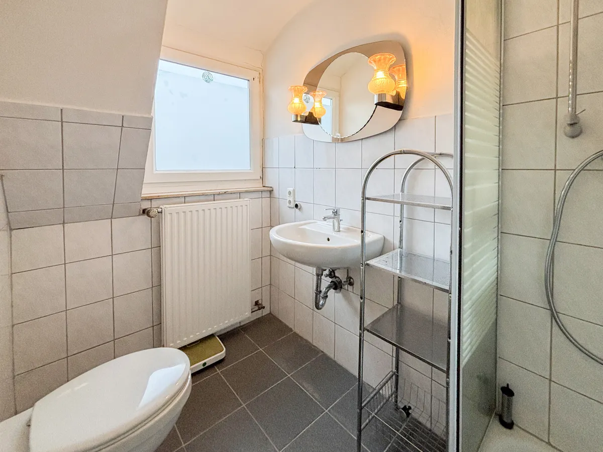 Badezimmer DG