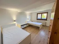 Zimmer 2 OG 
