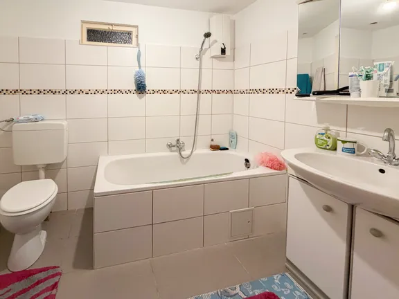 Badezimmer OG 