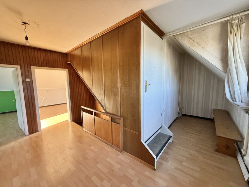 OG Flur + Zugang Dachboden