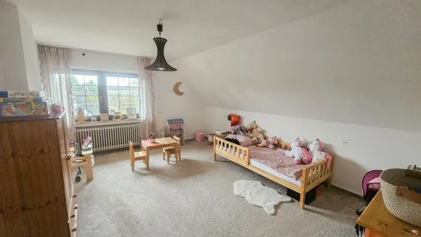 Kinderzimmer OG