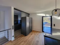 Küche mit Zugang zur Terrasse