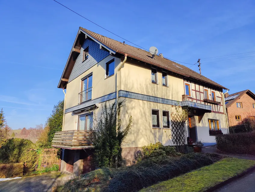 Straßenansicht