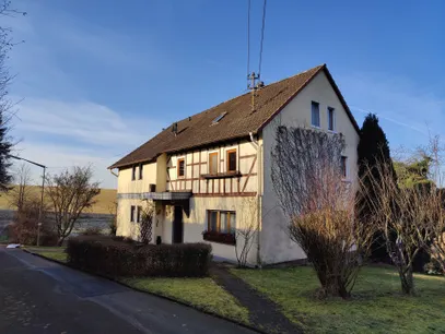 Straßenansicht