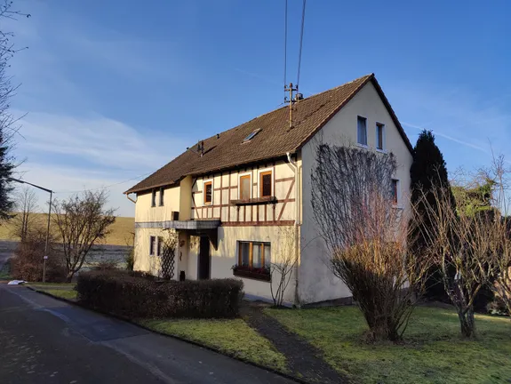 Straßenansicht