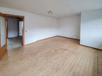 Zimmer DG-Wohnung