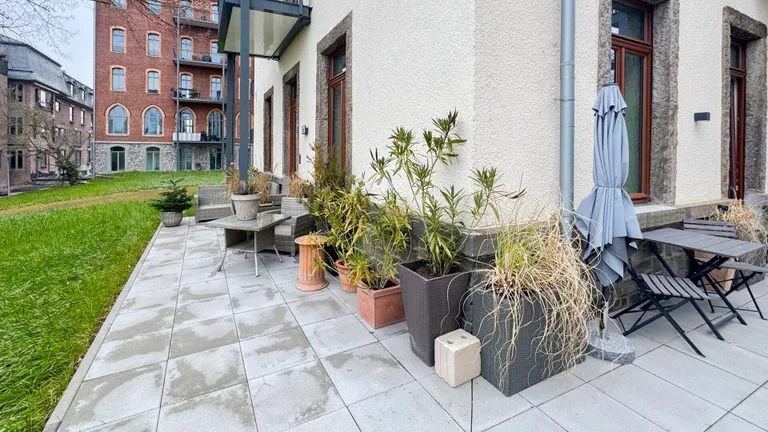 Großzügige Terrasse