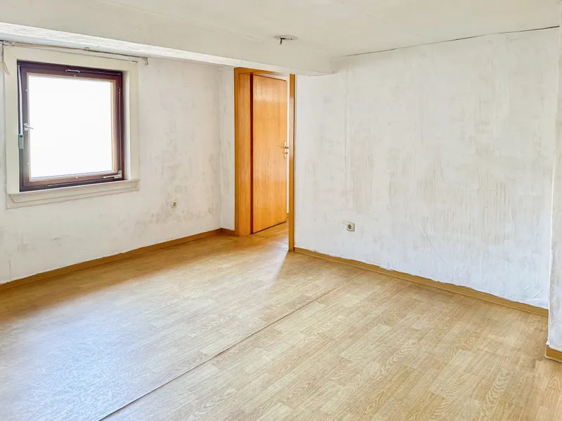 OG Haus Nr. 4 Durchgangszimmer