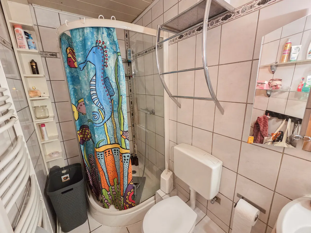 Bad Wohnung 2 - 1. OG