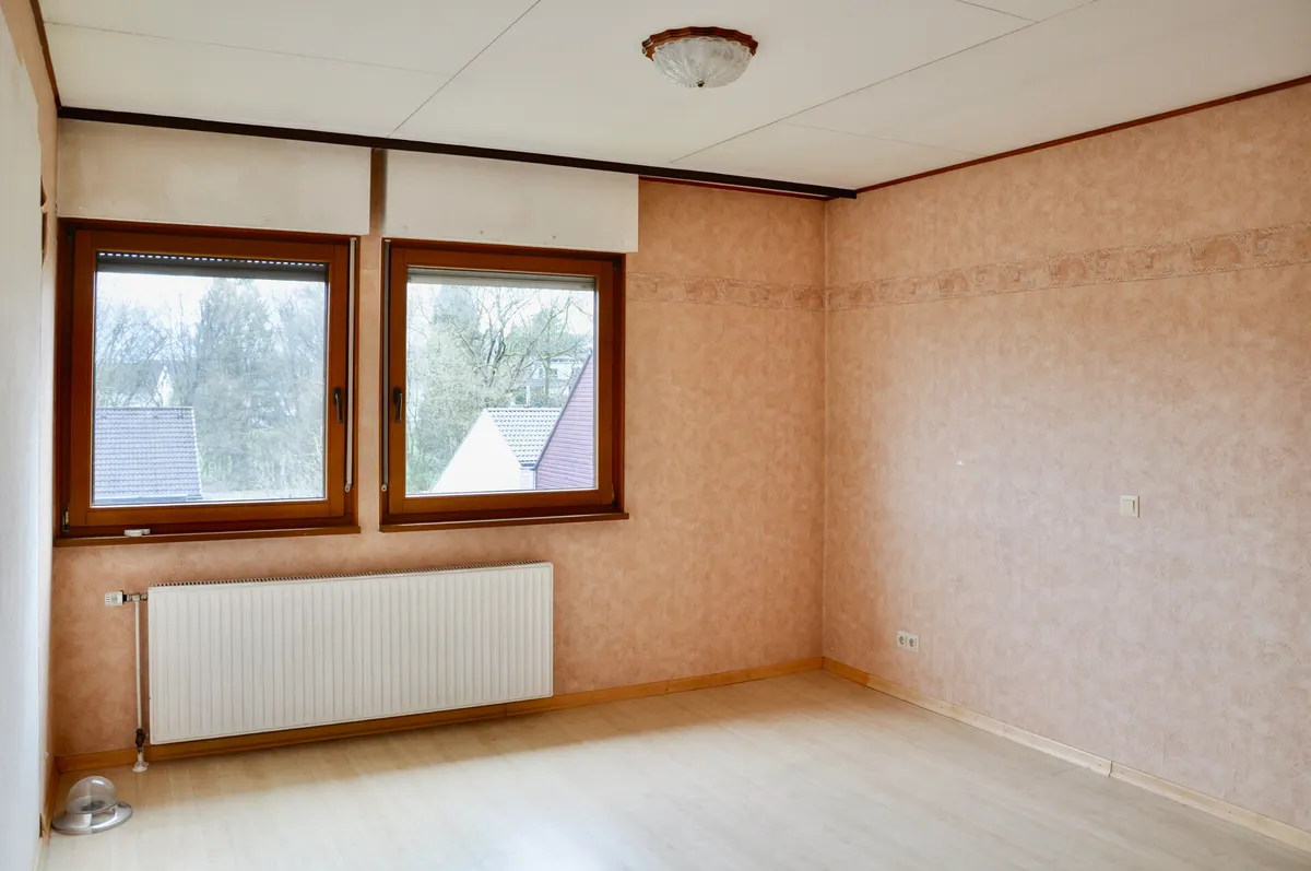 Schlafzimmer (EG)