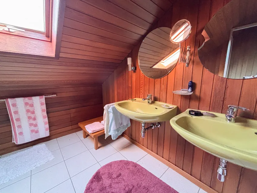 Badezimmer DG
