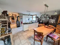 Essbereich mit offener Küche