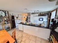 Essbereich mit offener Küche