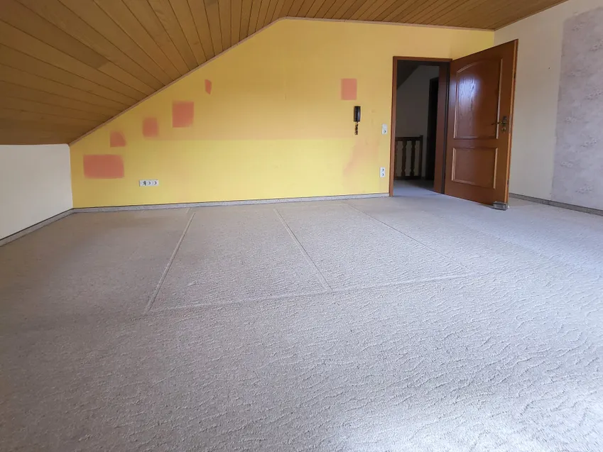 Zimmer 1 OG