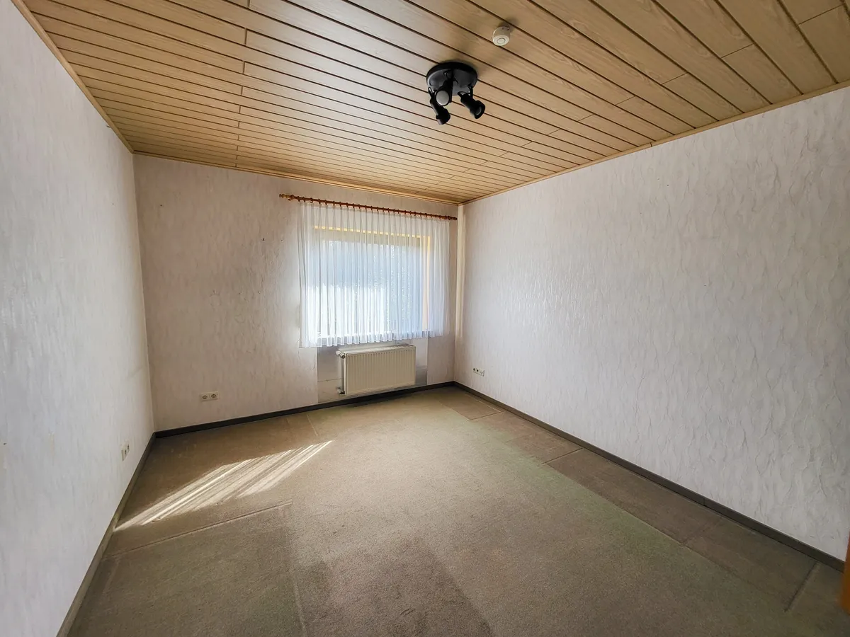 Zimmer 2 EG