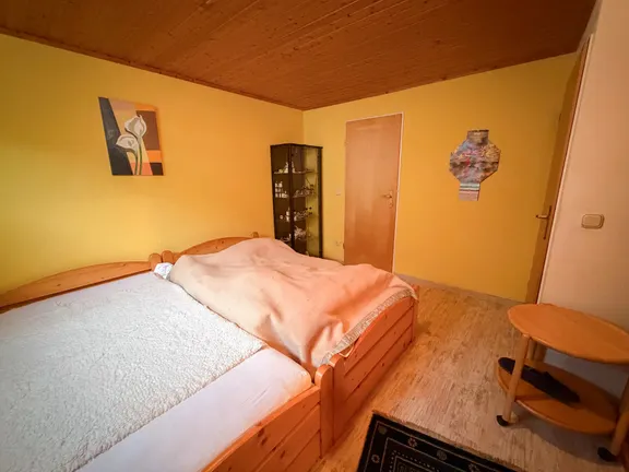 Schlafzimmer UG