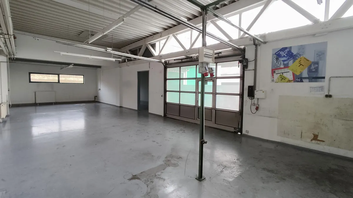 Warenannahme (Schilder)