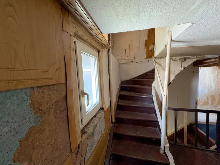 Treppe zum DG