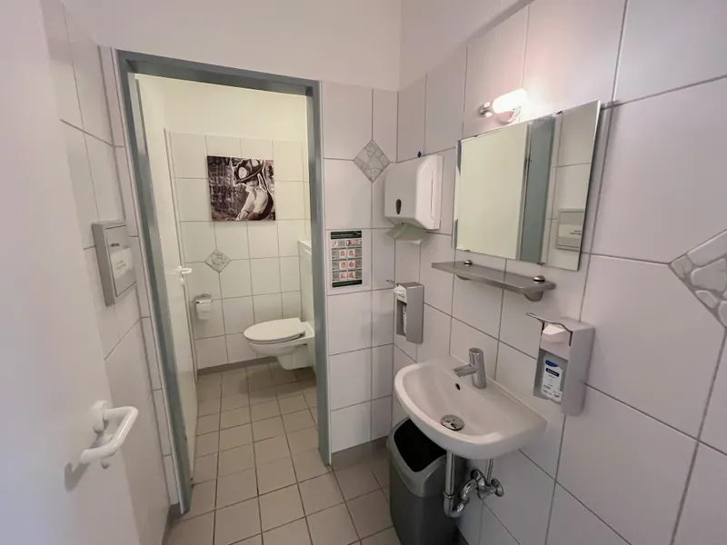 Gäste WC 1