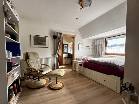 Schlafzimmer DG