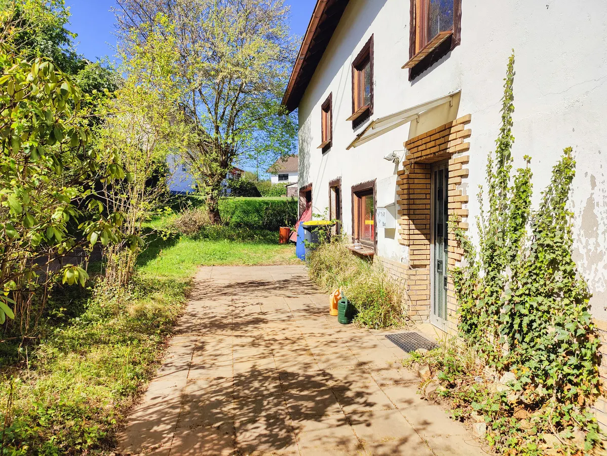 vordere Terrasse