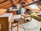 Wohn-Schlafzimmer DG