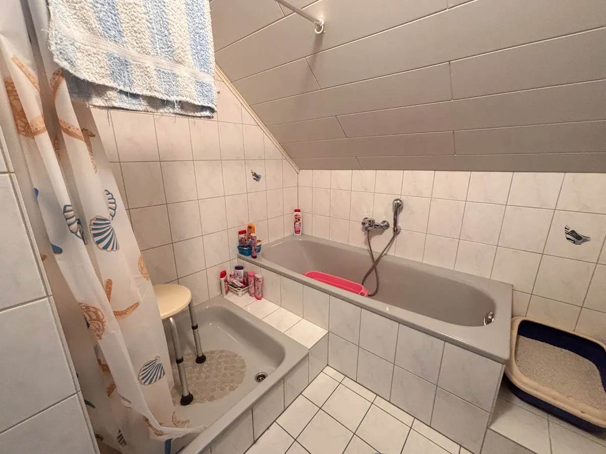 Badezimmer DG
