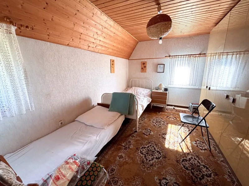 Kinder-/Gästezimmer
