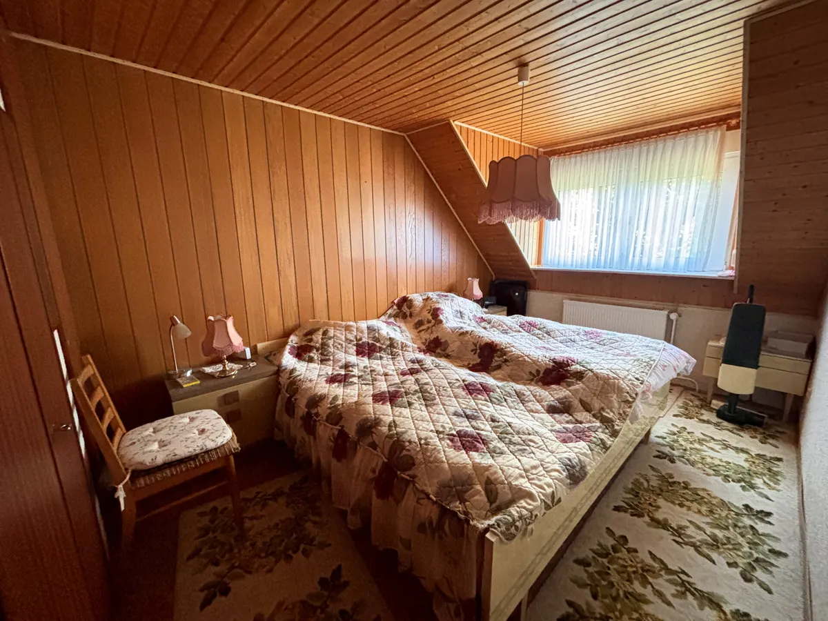 Schlafzimmer OG