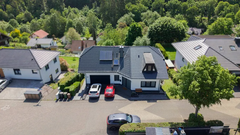 Vorderseite Luftansicht