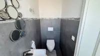 Gäste-WC EG