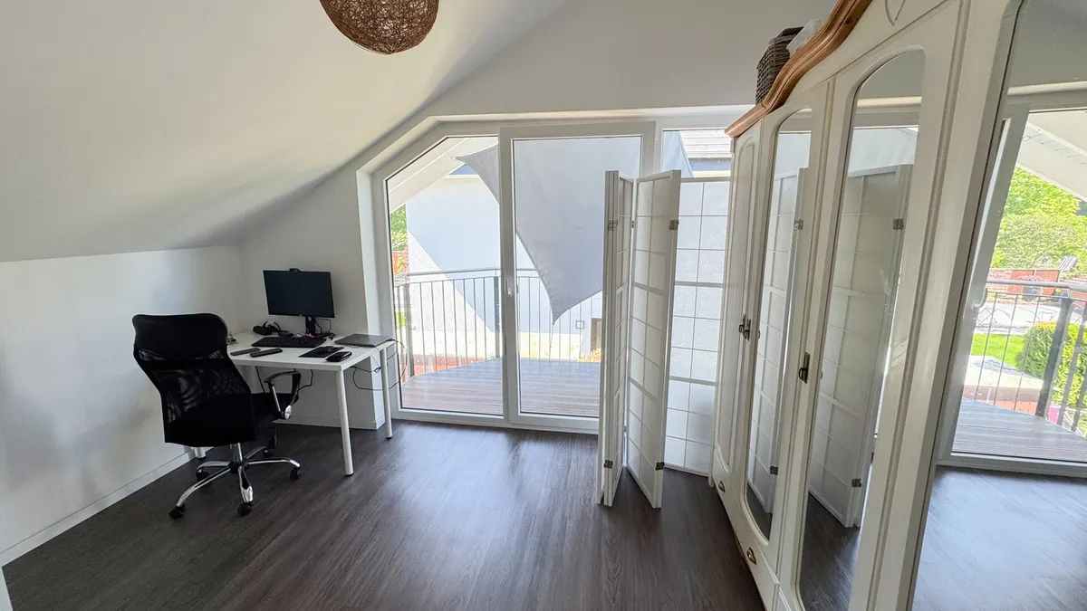 Büro OG
