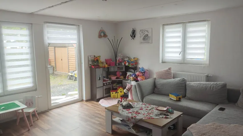Wohnzimmer UG