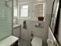 Bad mit Dusche (OG)