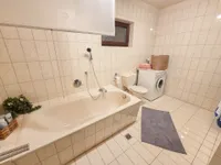 Bad Einliegerwohnung KG