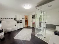 Badezimmer EG