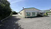 Vorderansicht (2)