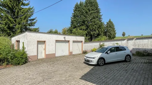 Doppelgarage
